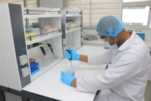 ANALYSE SEROLOGIQUE AU LABO DE BACTERIOLOGIE (2)