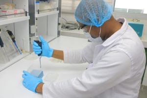 ANALYSE SEROLOGIQUE AU LABO DE BACTERIOLOGIE