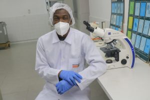 TECHNICIEN DU LABORATOIRE DE PARASITOLOGIE